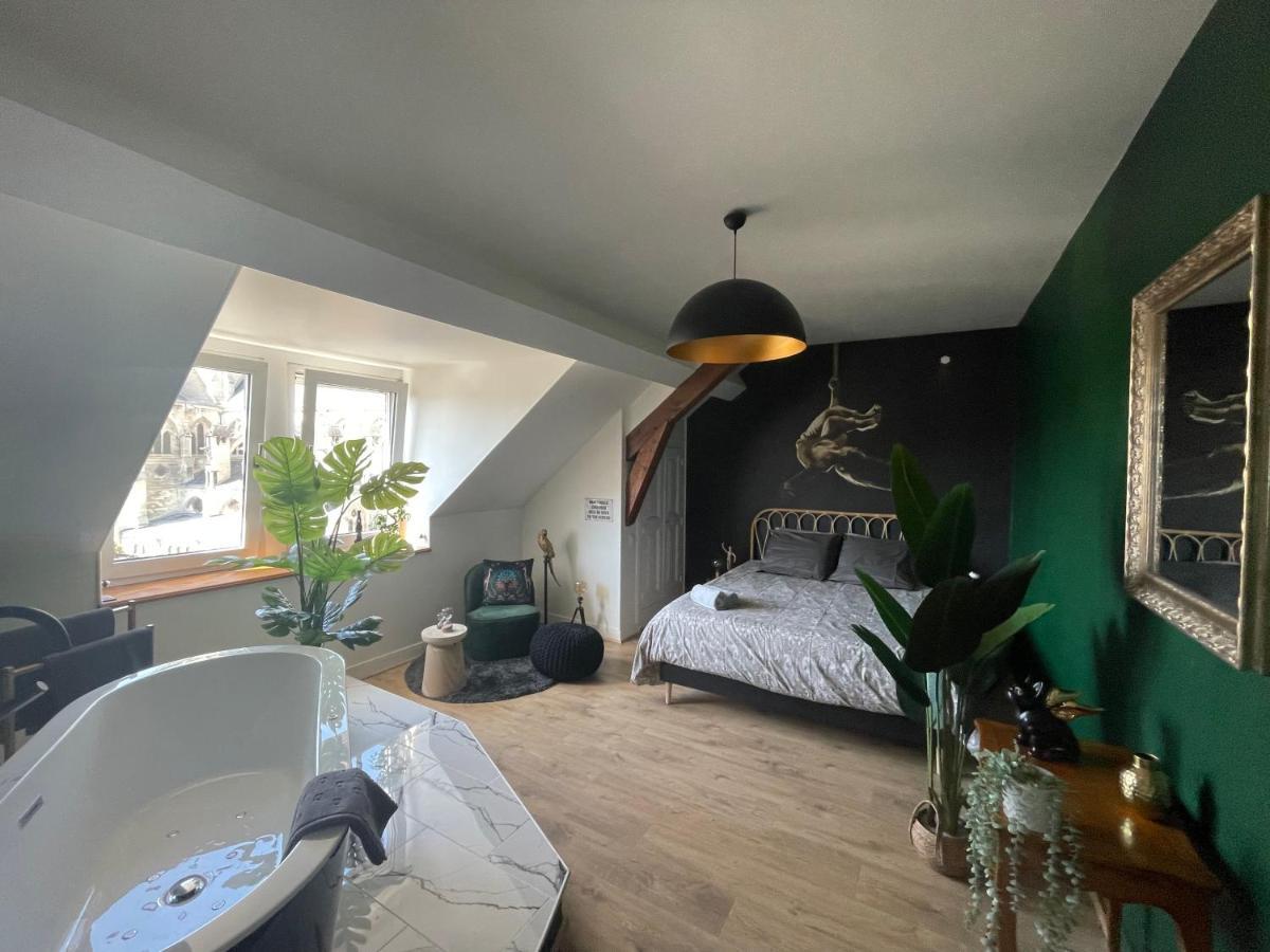 El Circo Gambetta,Sublime Suite Balneo Hypercentre Epernay Exterior photo