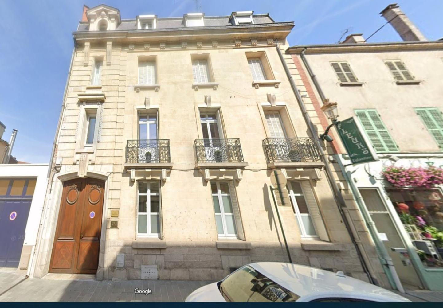 El Circo Gambetta,Sublime Suite Balneo Hypercentre Epernay Exterior photo